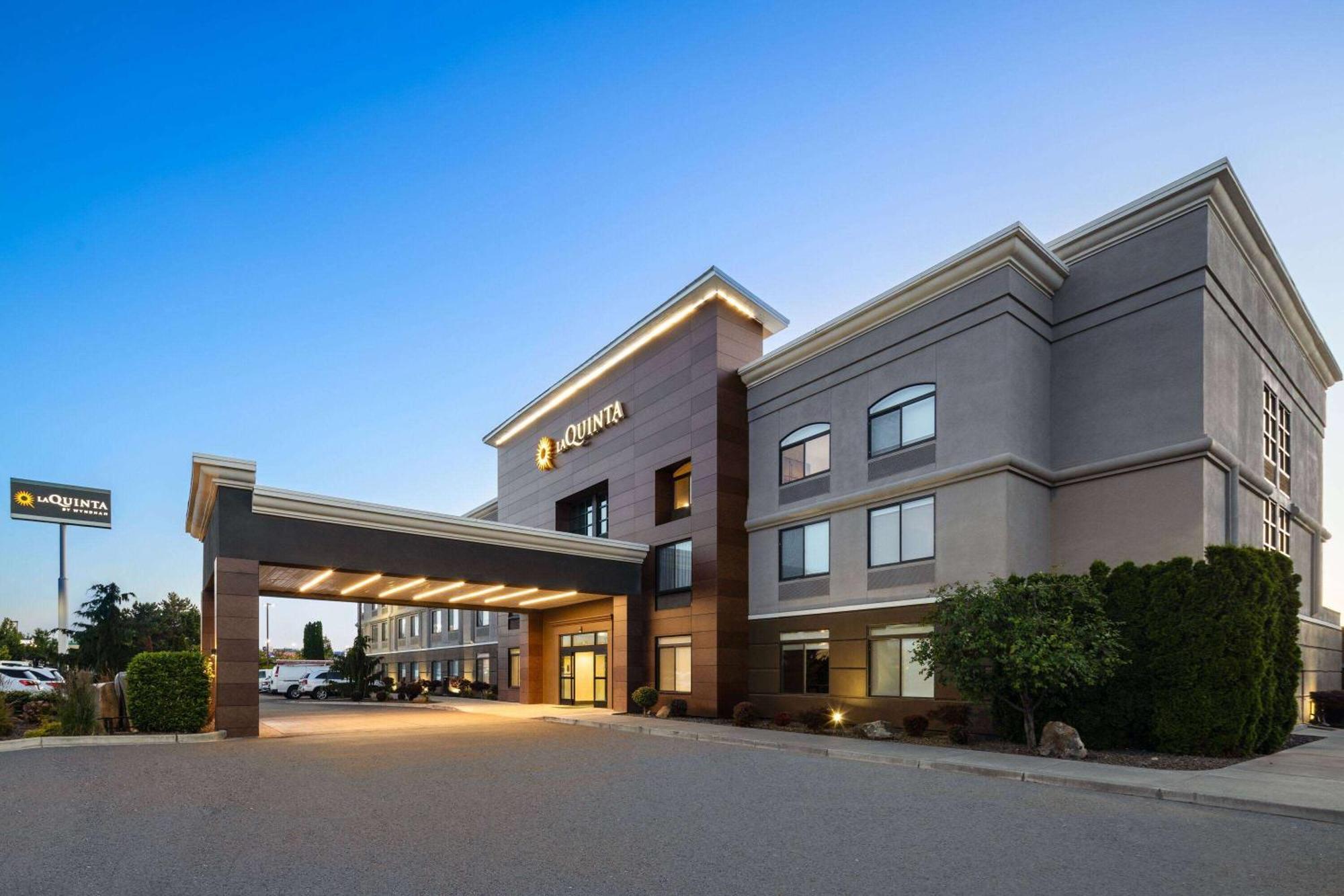 La Quinta By Wyndham Kennewick Hotel Buitenkant foto